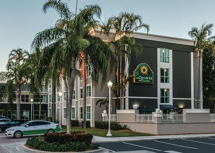 La Quinta By Wyndham Plantation At Sw 6Th St