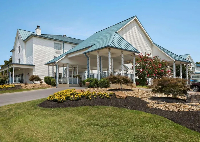 Ramada By Wyndham Pigeon Forge North