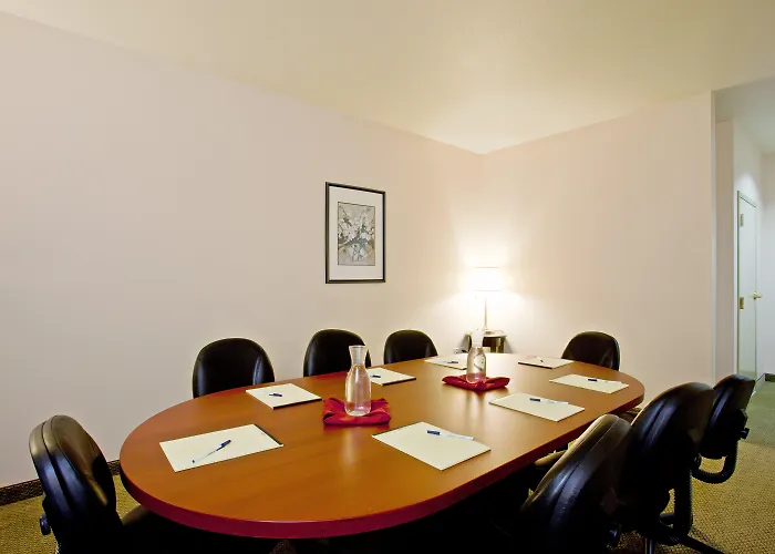 Hotel Marguerite South Anaheim - Garden Grove, Trademark Collection By Wyndham