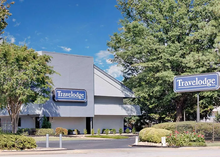 Hotels Close to Airport Travelodge By Wyndham College Park