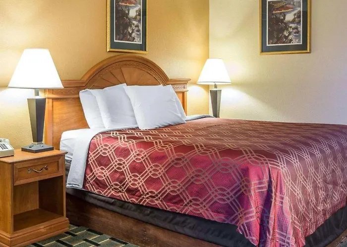 Econo Lodge Dalton West