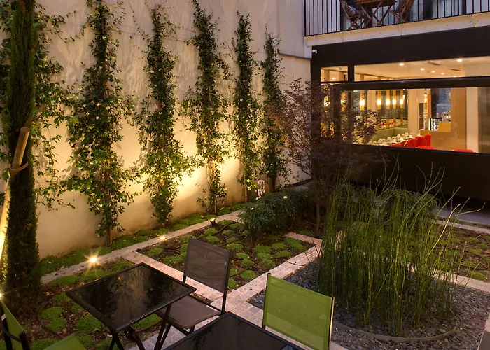 Hotel com piscina: Jardins de Mademoiselle Hôtel&Spa