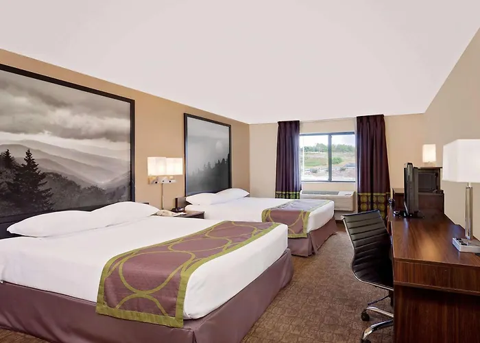 Super 8 By Wyndham Lebanon