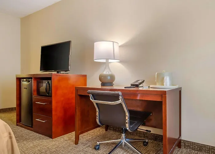 Resorts Guide Quality Inn & Suites Olde Town