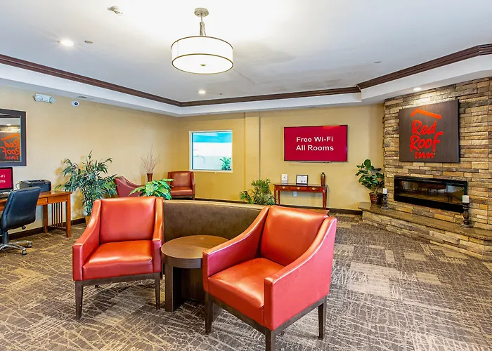 Motels Red Roof Inn & Suites Omaha - Council Bluffs