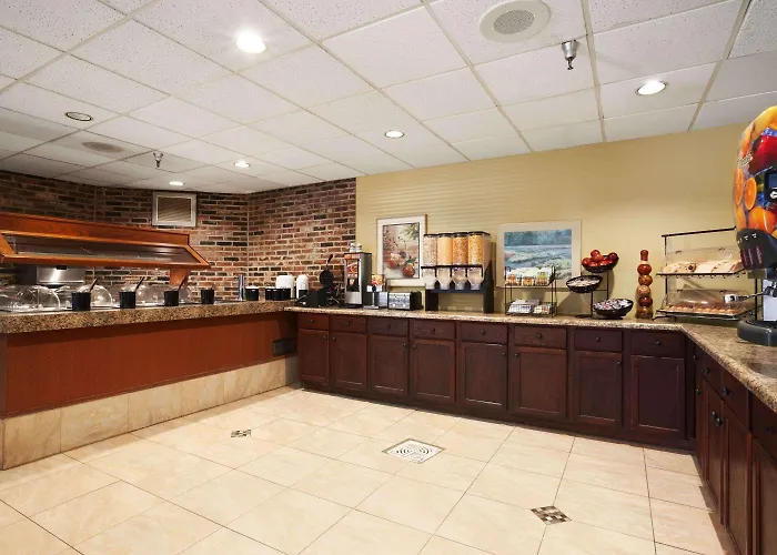 Ramada By Wyndham Sioux City