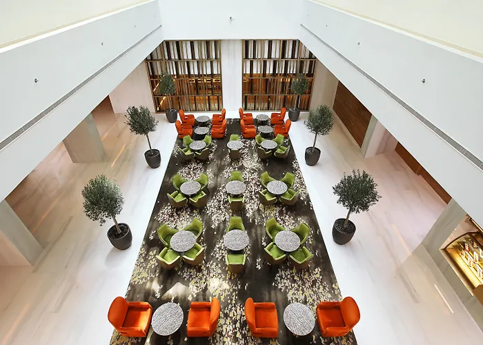 Hotel: Grand Cosmopolitan Hotel