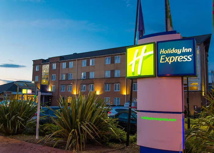 Holiday Inn Express Bay By Ihg