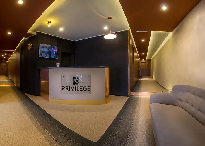 Family Hotel: Privilege Suites By Central Park