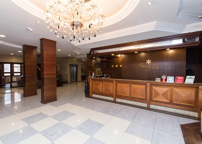 Hotel com jacuzzi: Hotel Serra Nevada
