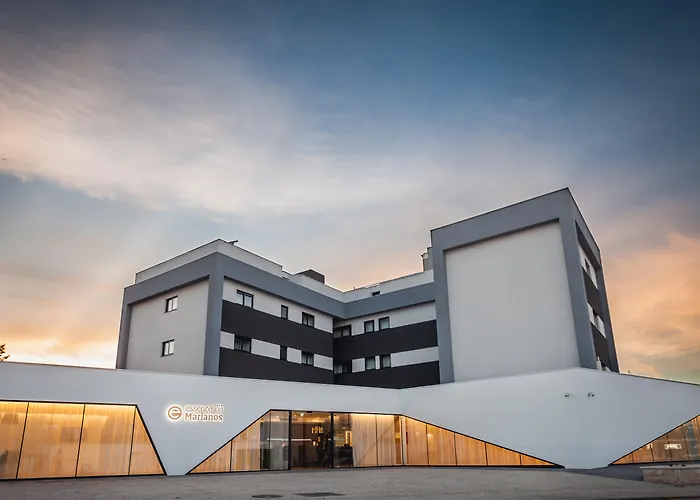 Essence Inn Marianos Hotel