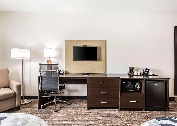 Sleep Inn & Suites