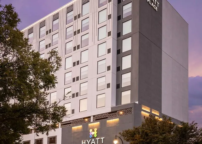 Сity center hotels Hyatt Place Atlanta Centennial Park