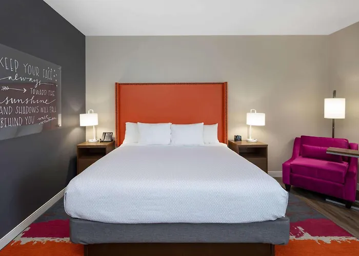 La Quinta By Wyndham Airport High Point