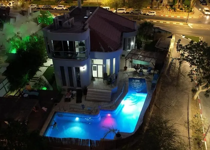 Bed and Breakfast Custo Club