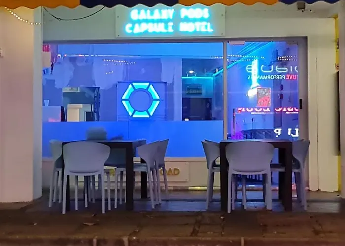 Galaxy Pods Capsule Hotel Boat Quay