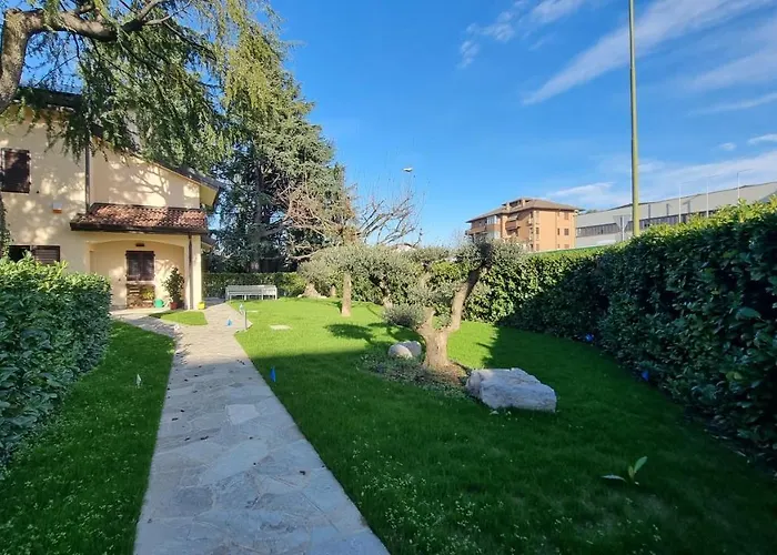 Hotel 3 stelle: B&B Villa Eden