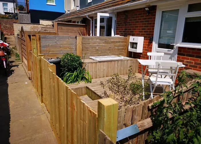 Bungalow rentals Tackleway Cottage