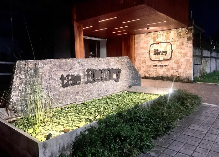 Henry Roost Bacolod