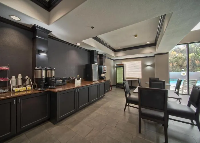 Wingate By Wyndham Houston Bush Intercontinental Airport