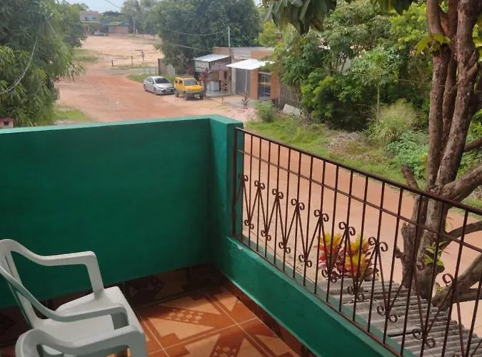 Pousada Sombra Do Jambeiro