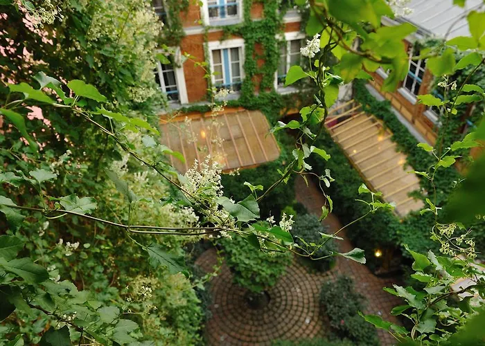 Les Patios Du Marais 2