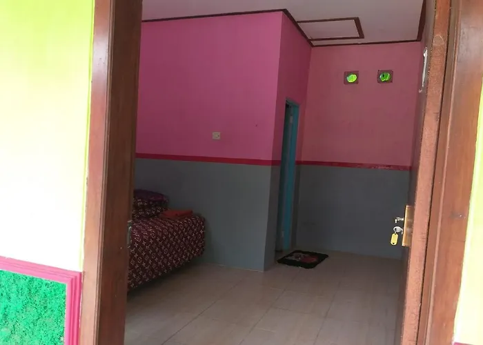 Ijen Traveller & Homestay