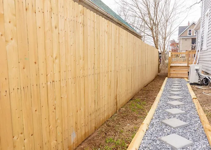Newly Renovated Home Less Than A Mile From Downtown Roanoke