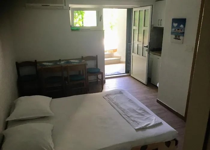 Apartments Marino Gojak