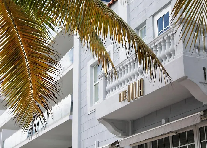 The Julia Hotel (Adults Only)