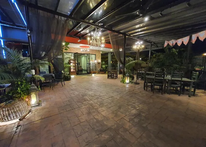 Cute Hotel & Dorms Ipoh