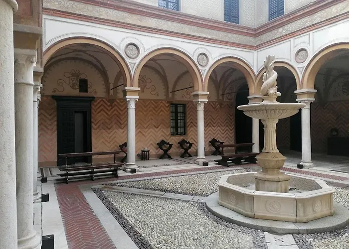  Foresteria Palazzo Guazzoni Zaccaria