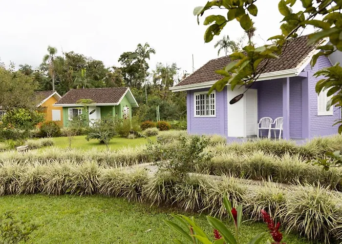  Pura Vida Residence