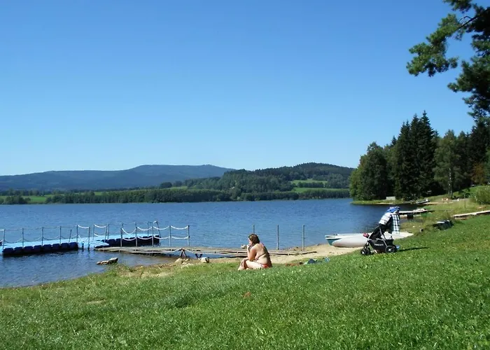 Hotel na Jezeře