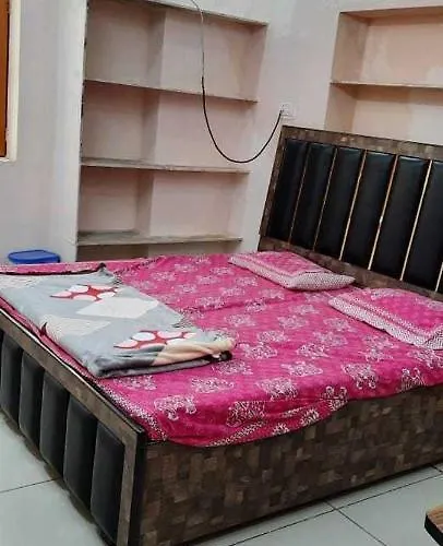 Spot On Rajawat Guest House