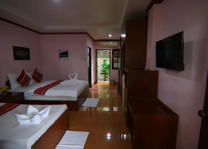 Coconut House Resort