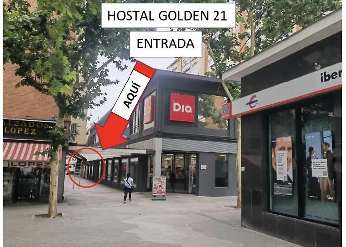 Hostal Golden 21***