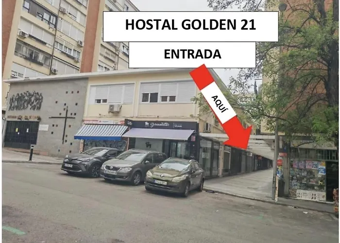 Hostal Golden 21***
