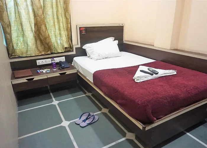 Hotel with view: Hotel Gujrat