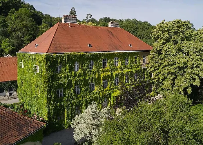 Ferienvermietung: Schloss Hollenburg Aparte Apartments