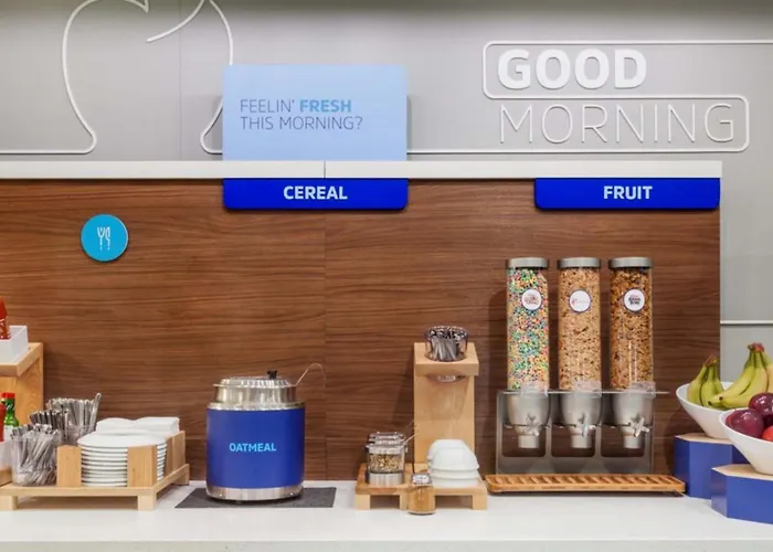 Holiday Inn Express Los Angeles Lax Airport By Ihg