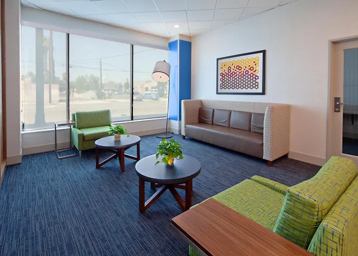 Holiday Inn Express Los Angeles Lax Airport By Ihg