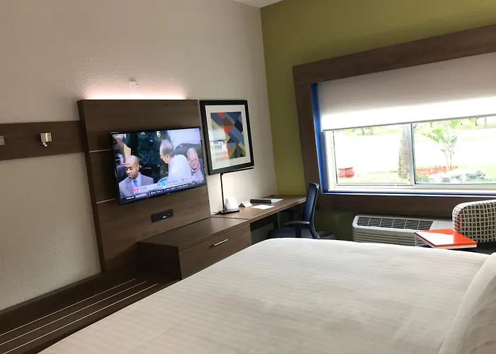Holiday Inn Express - Naples South - I-75 By Ihg