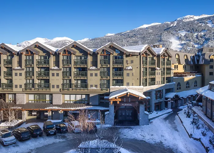 Hotel: The Crystal Lodge