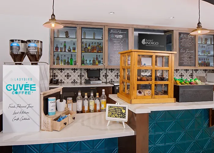 Hotel Indigo Austin Downtown - University By Ihg