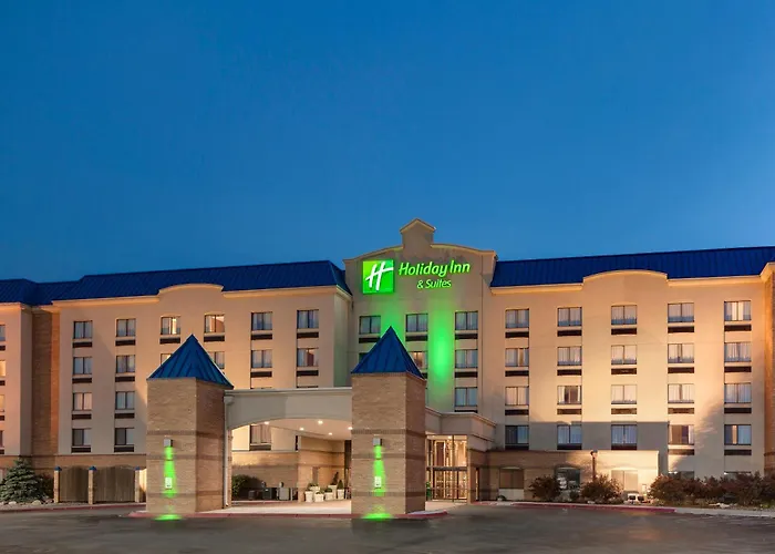 Beach Hotels Holiday Inn & Suites Council Bluffs By Ihg