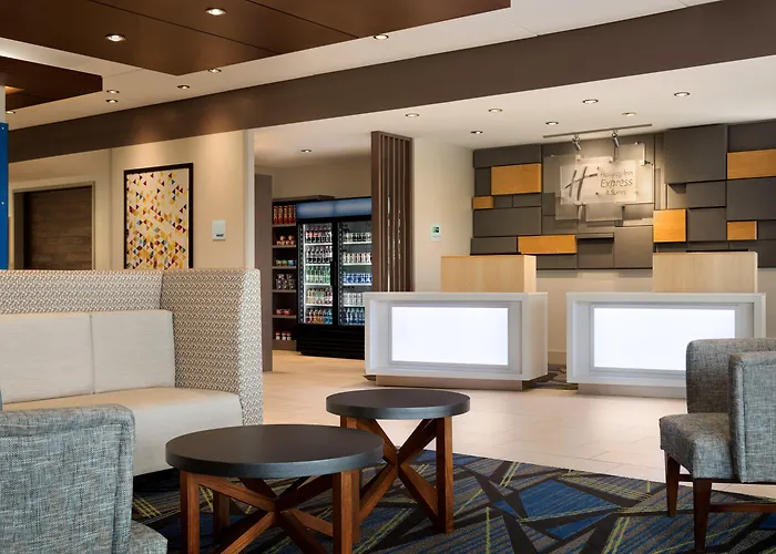 Holiday Inn Express South By Ihg