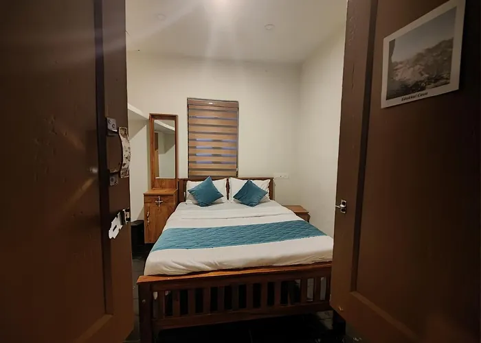 Dog friendly hotels Multiple Stories, Wayanad