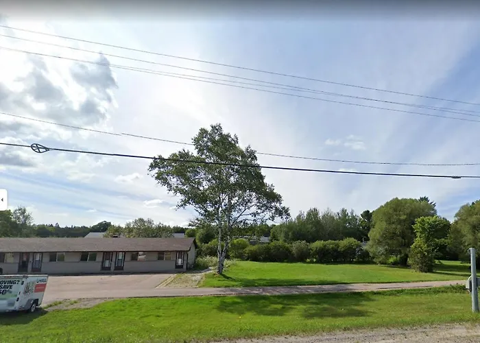 Happyland Inn