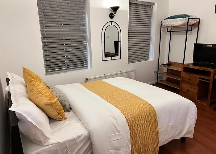 Pension Guide Grey Eagle Apartments Shoreditch